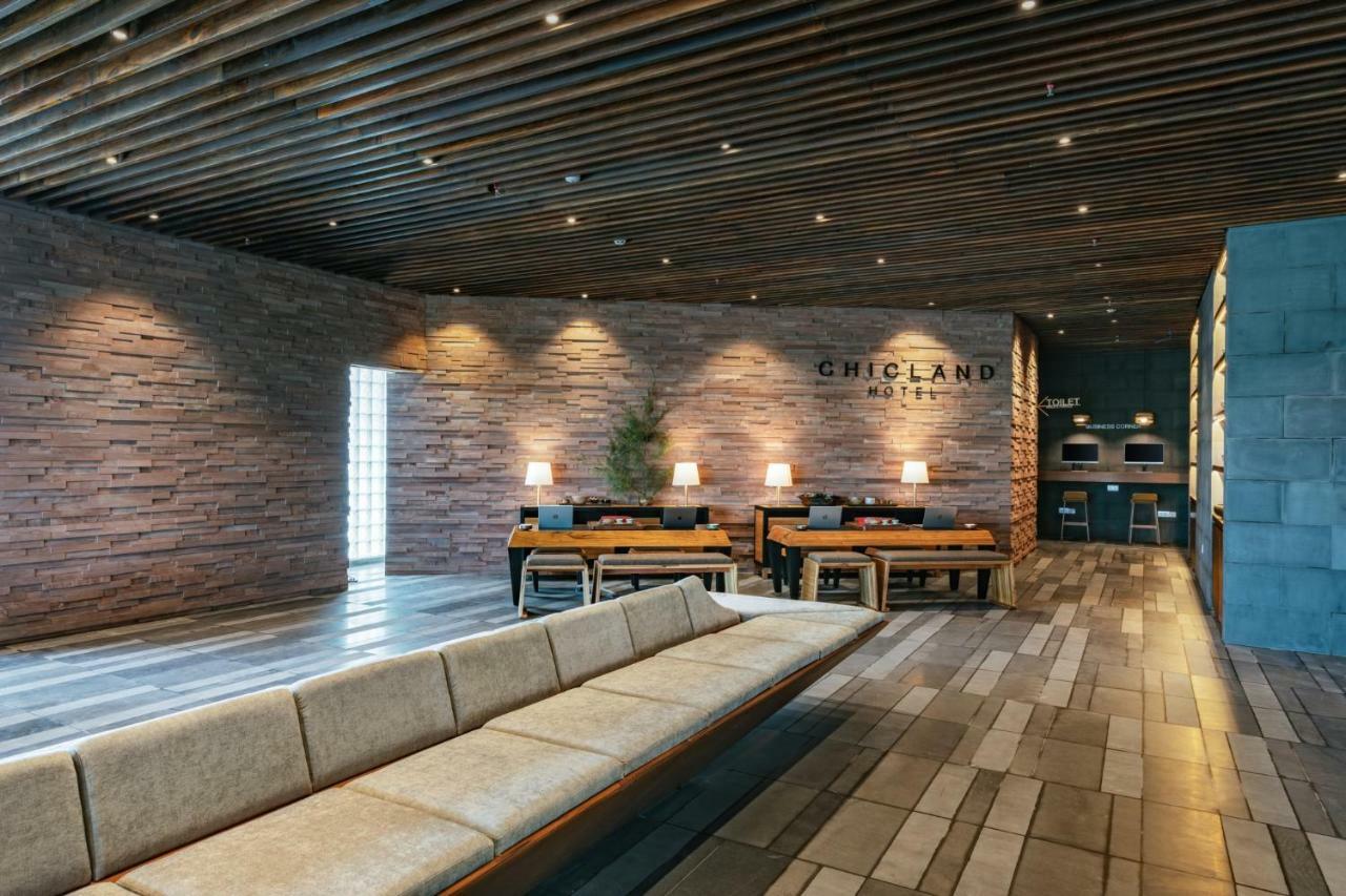 Khách sạn Chicland Bãi Biển 4*